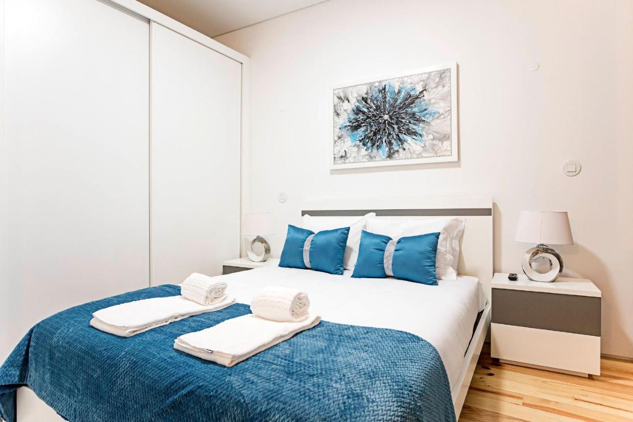 Loios 1Br Flat Downtown By Lovelystay Porto Ngoại thất bức ảnh