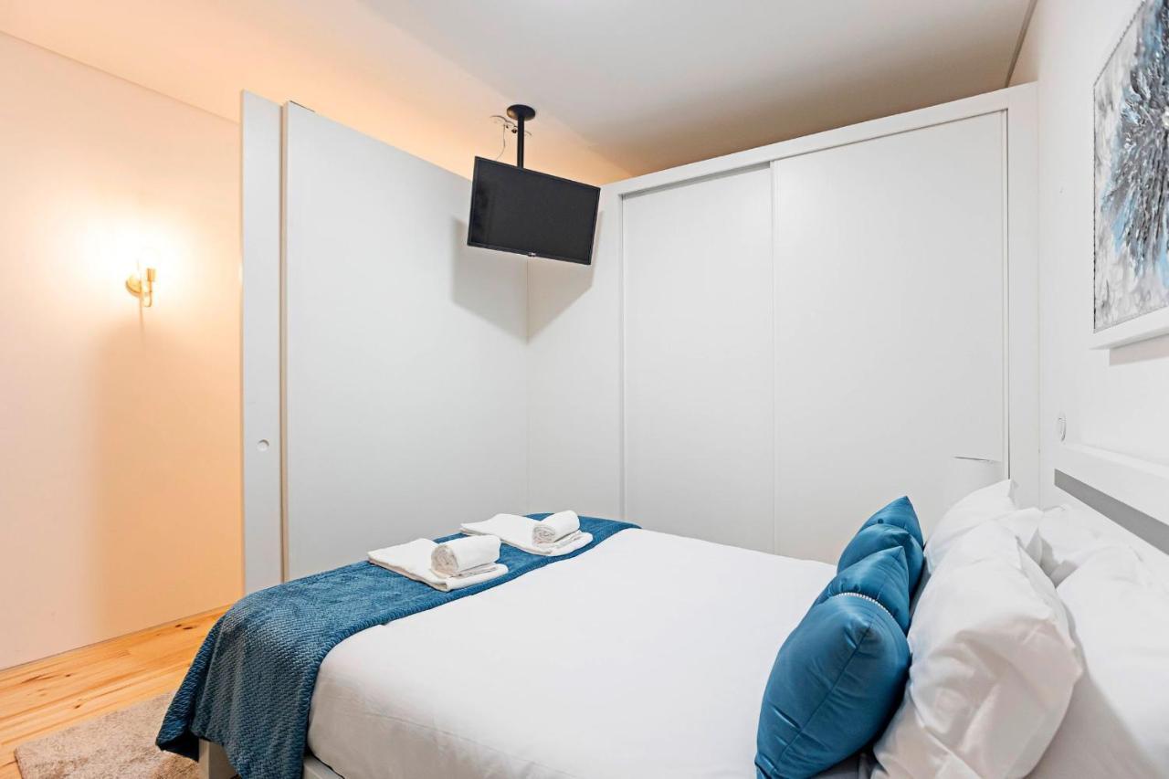 Loios 1Br Flat Downtown By Lovelystay Porto Ngoại thất bức ảnh